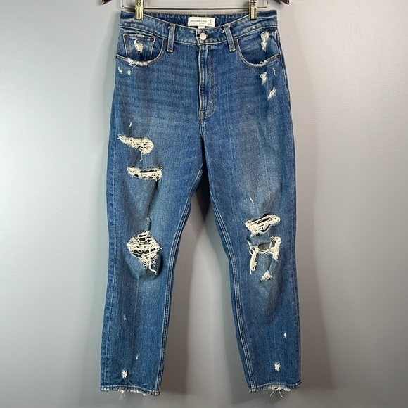 Abercrombie & Fitch Curve Love High Rise Mom Jean Blue Medium Wash Distressed 28 - Picture 11 of 11